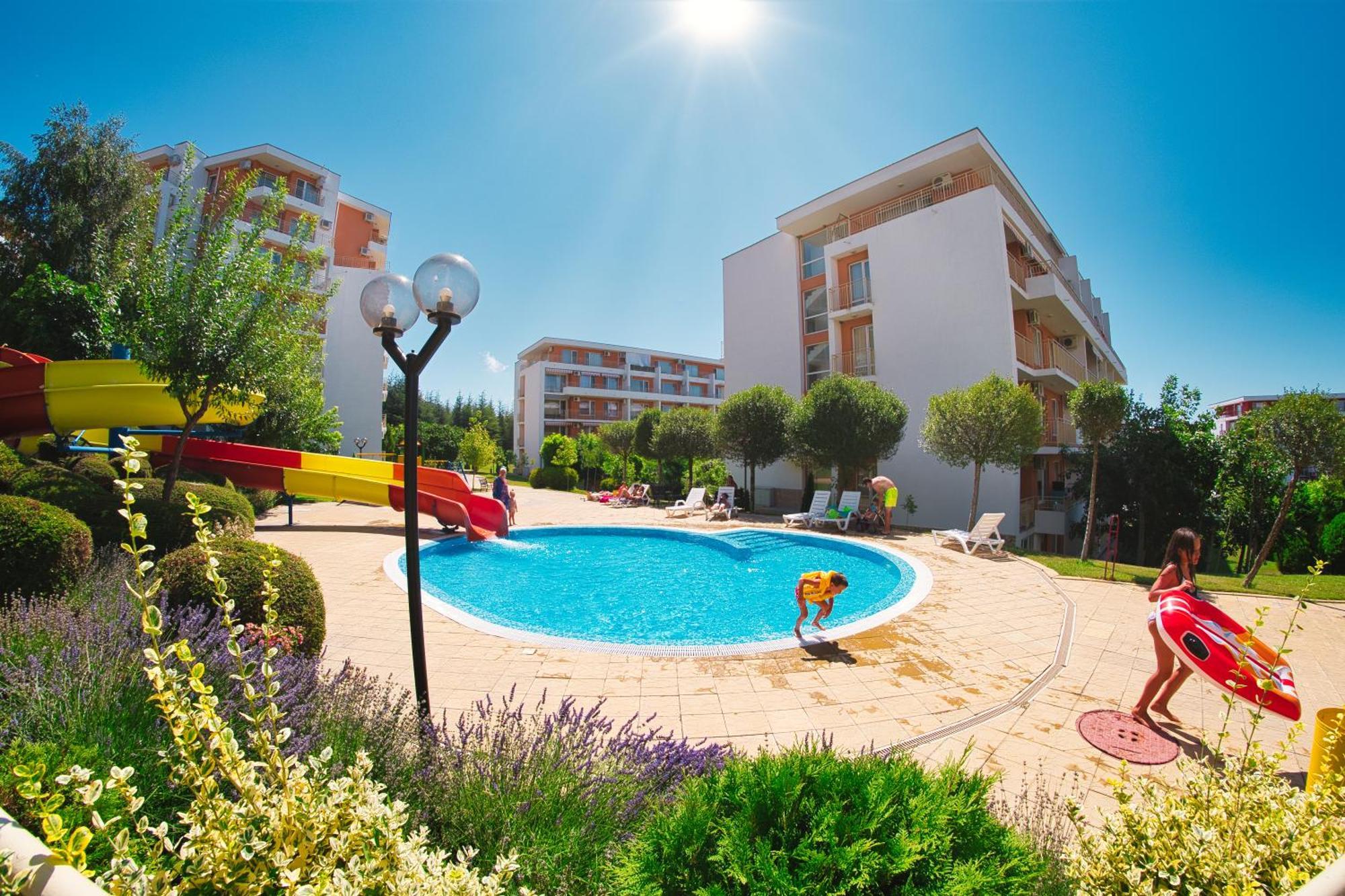 Imperial And Crown Fort Noks Grand Resort Sveti Vlas Luaran gambar